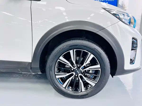 Kia KX1 2021