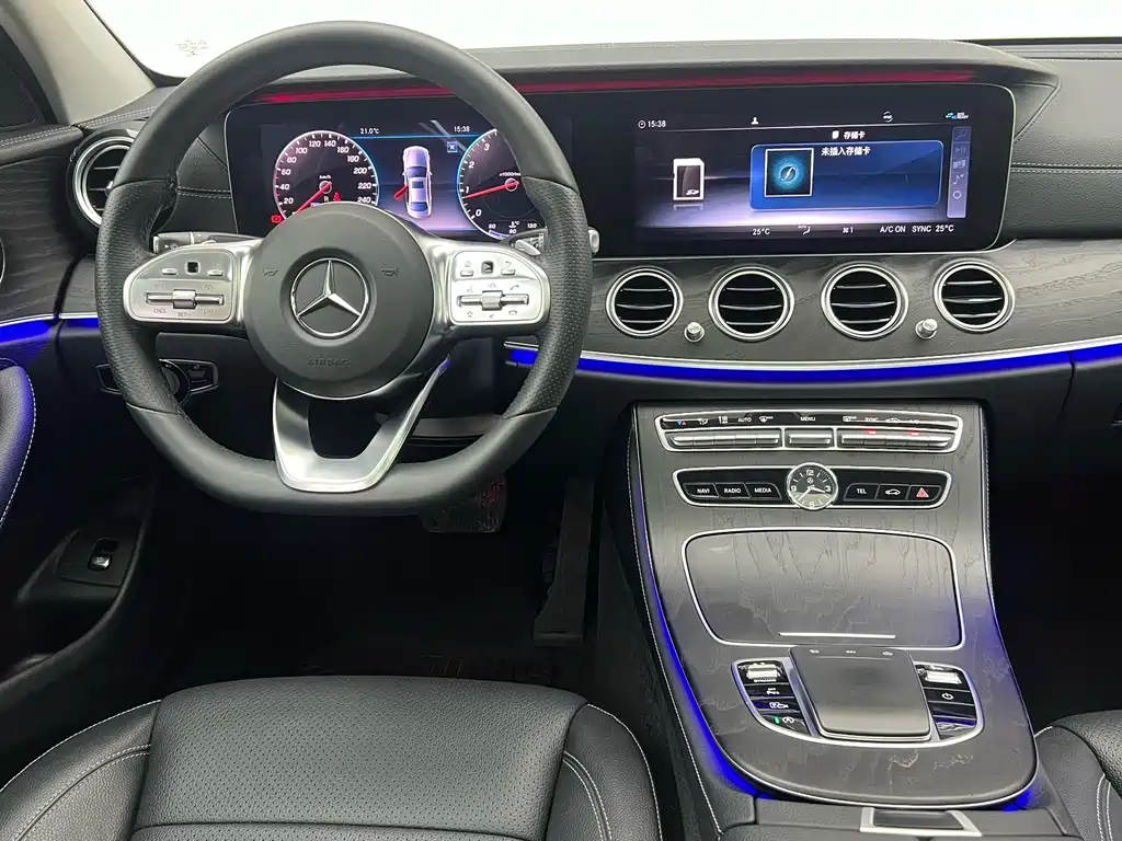 Mercedes-Benz E-Class 2019 — фото 8