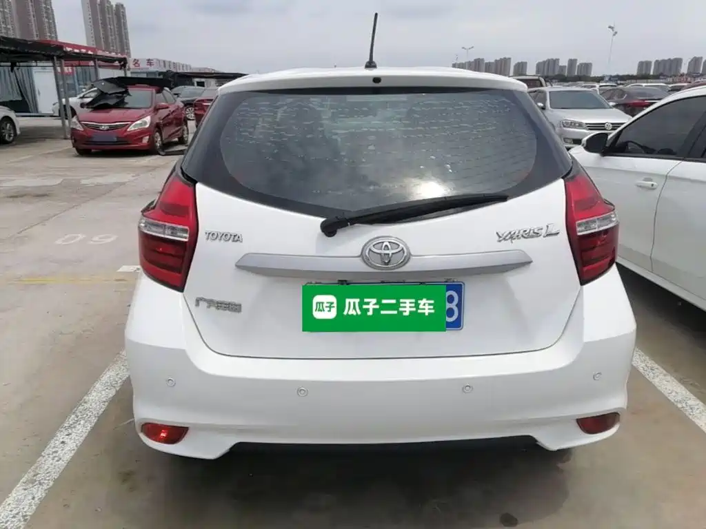 Toyota Yaris L 2019