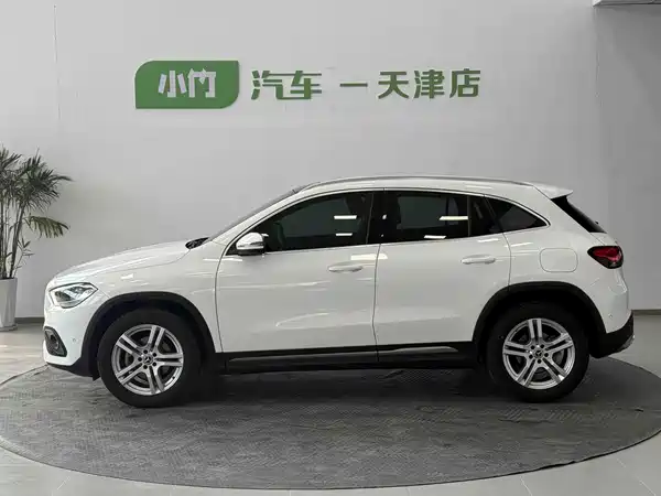 Mercedes-Benz GLA 2022