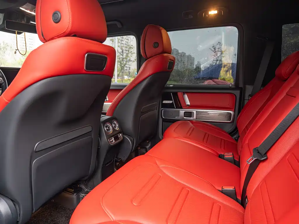 Mercedes-Benz G-Class 2023 — фото 13
