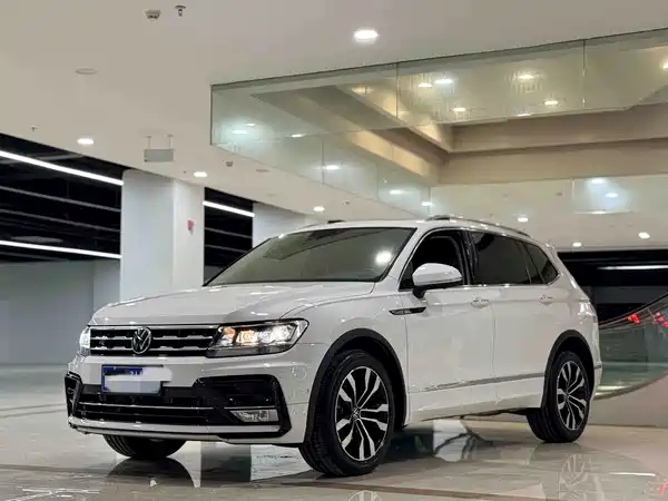 Volkswagen Tiguan L 2021
