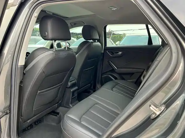 Audi Q2L 2022