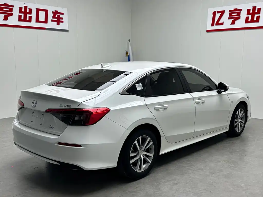 Honda Civic 2022 — фото 16