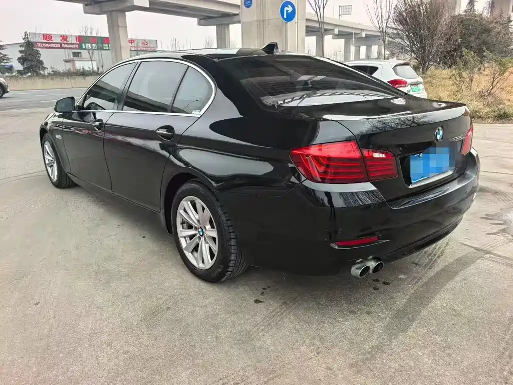 BMW 5 Series 2015 — фото 5