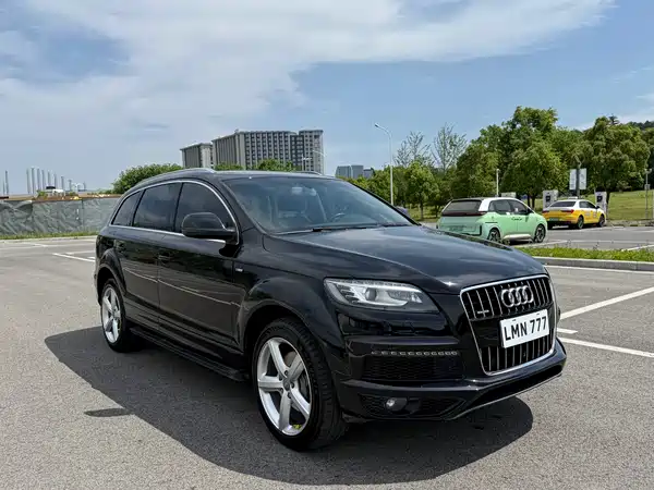 Audi Q7 2015