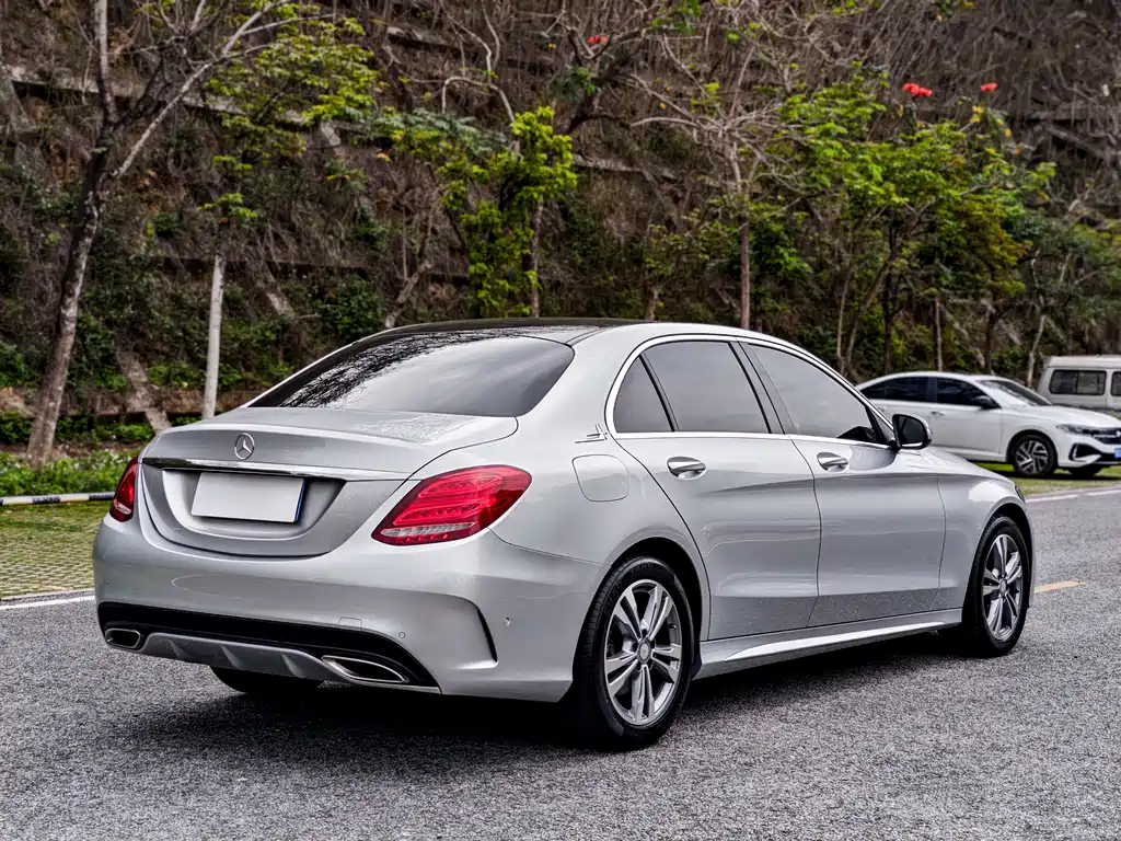 Mercedes-Benz C-Class 2017 — фото 7