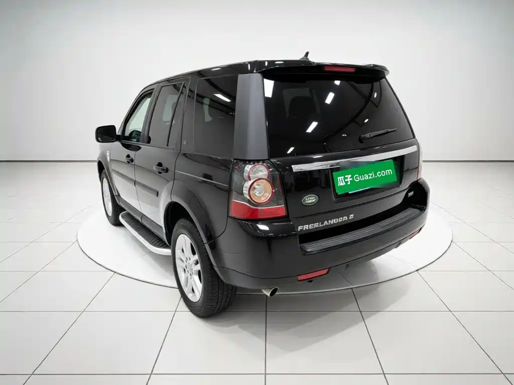 Land Rover Freelander 2 2014 — фото 4
