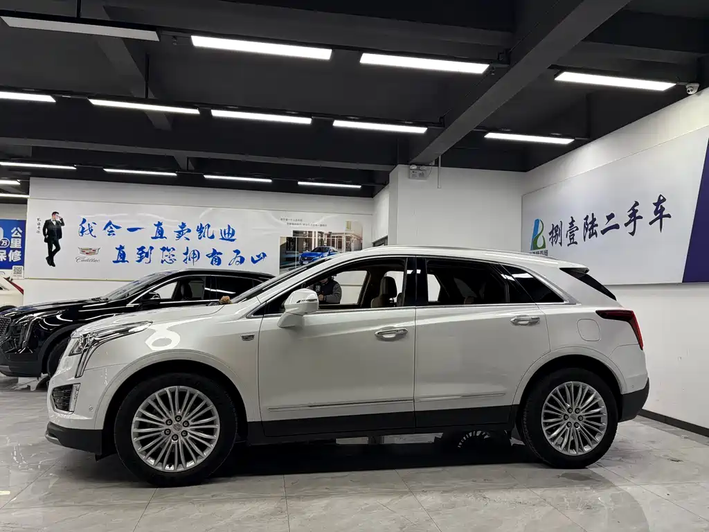 Cadillac XT5 2020 — фото 4