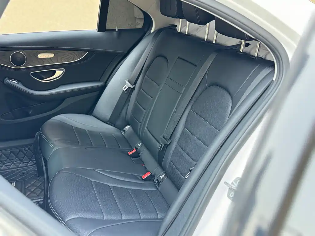 Mercedes-Benz C-Class 2017 — фото 14