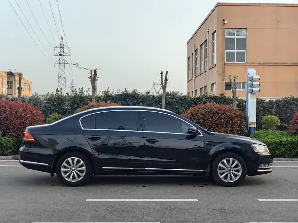 Volkswagen Magotan 2015