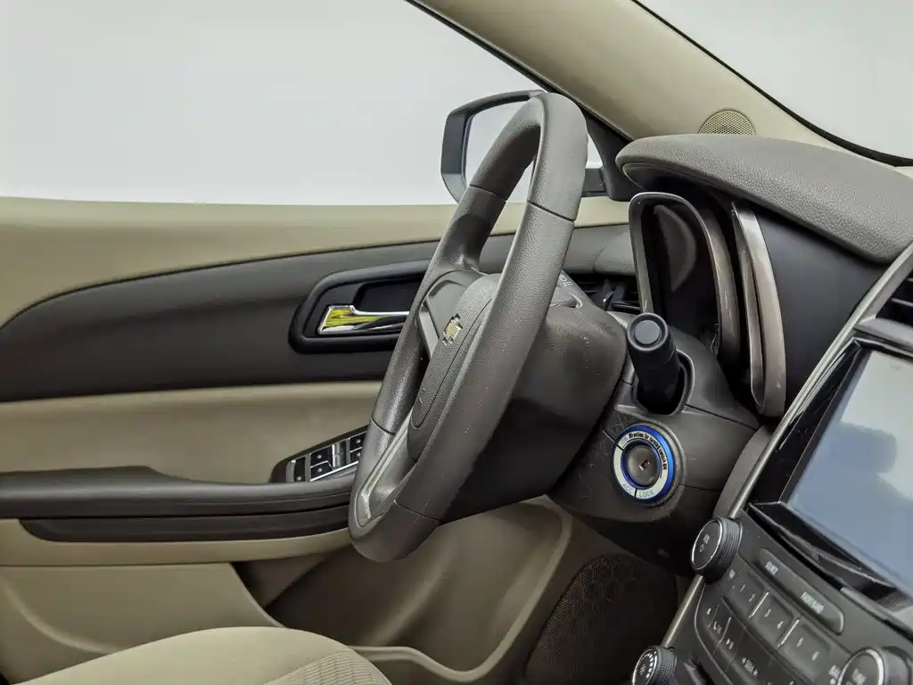 Chevrolet Malibu 2014 — фото 22