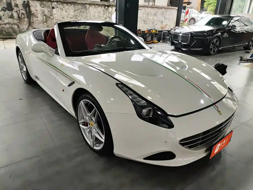 Ferrari California T 2018 — фото 2