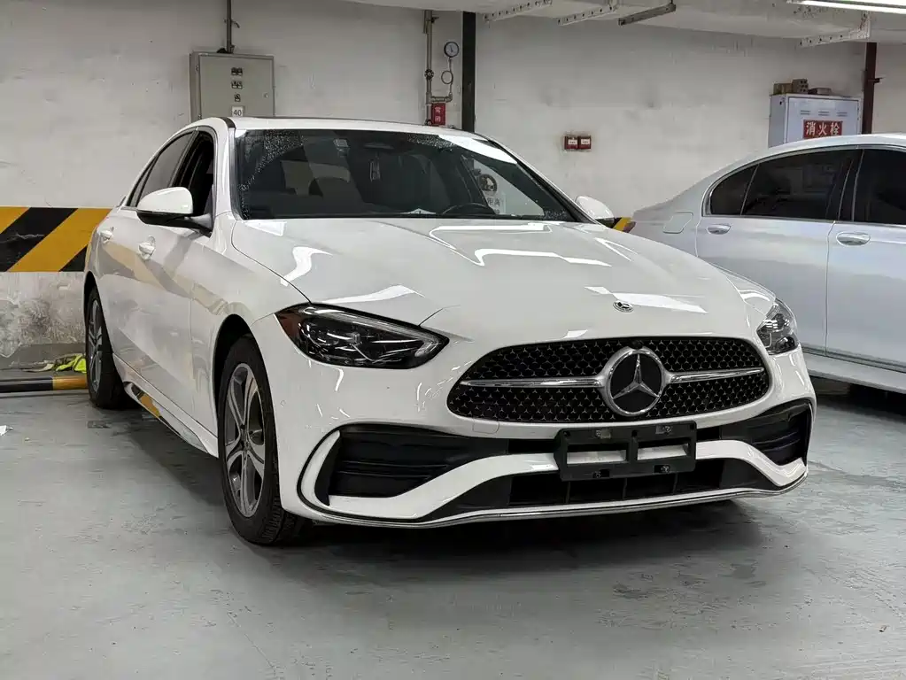 Mercedes-Benz C-Class 2022