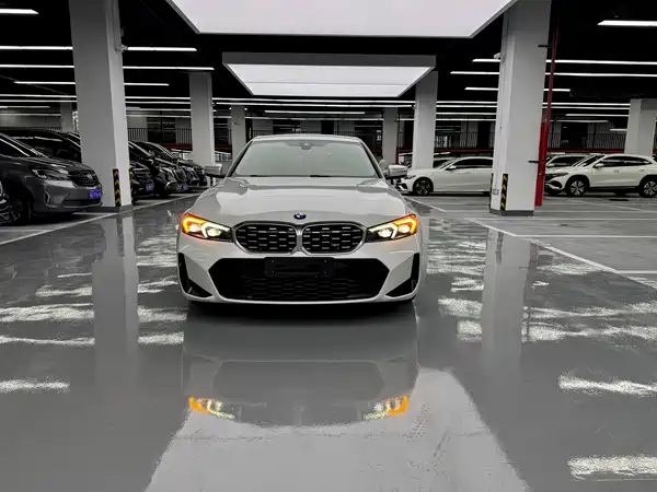 BMW 3 Series 2023