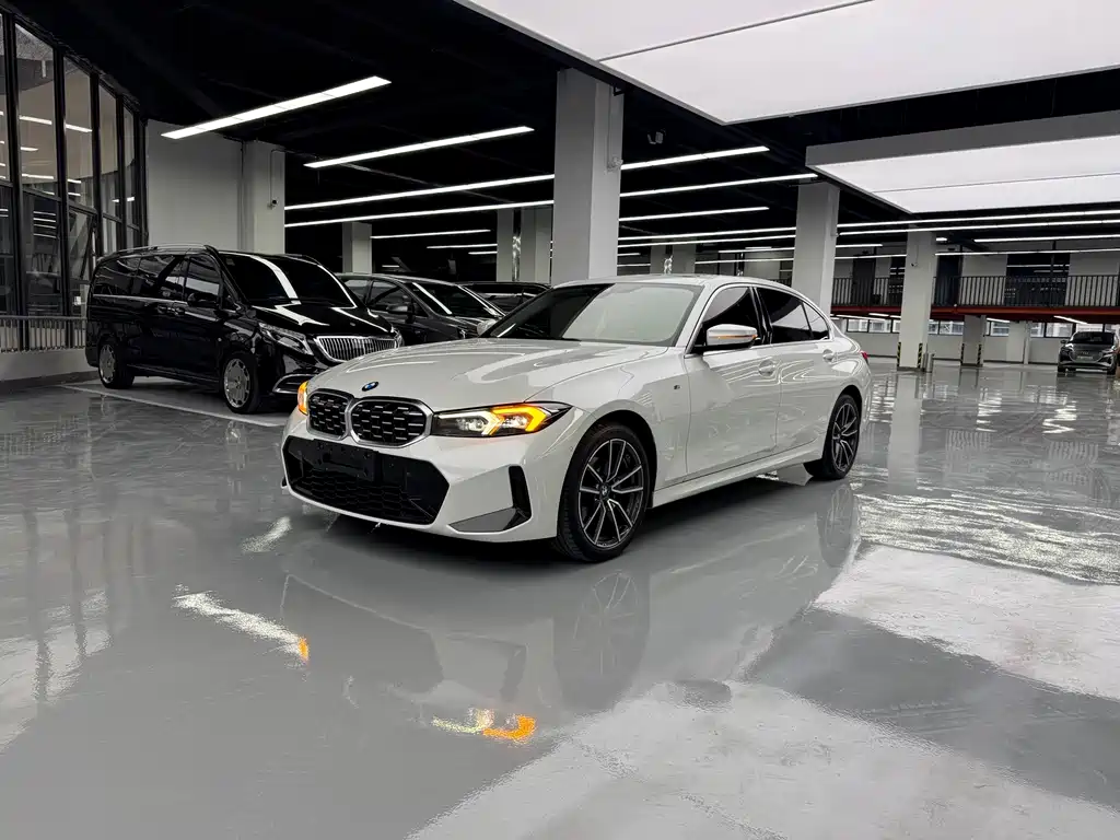 BMW 3 Series 2023
