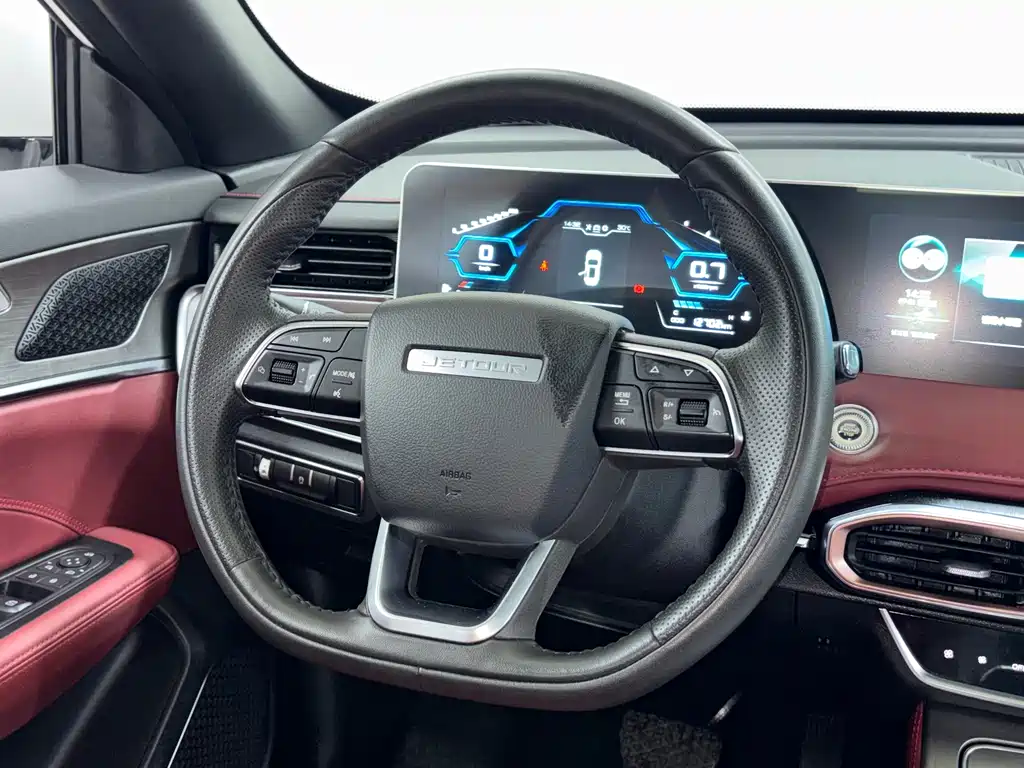 Jetour X70 PLUS 2022 — фото 12