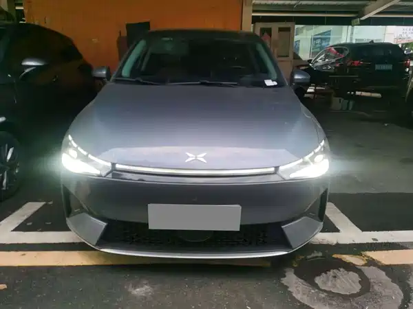 XPeng P5 2022