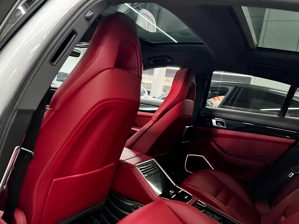 Porsche Panamera 2020 — фото 15