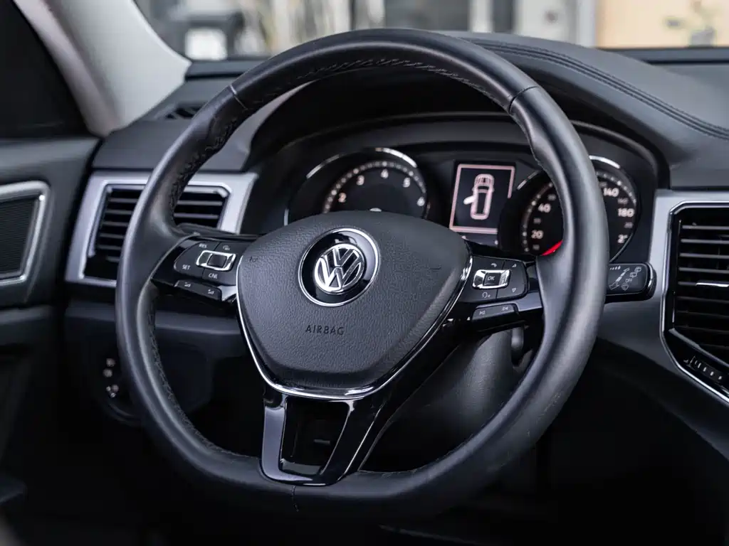 Volkswagen Teramont 2017 — фото 13