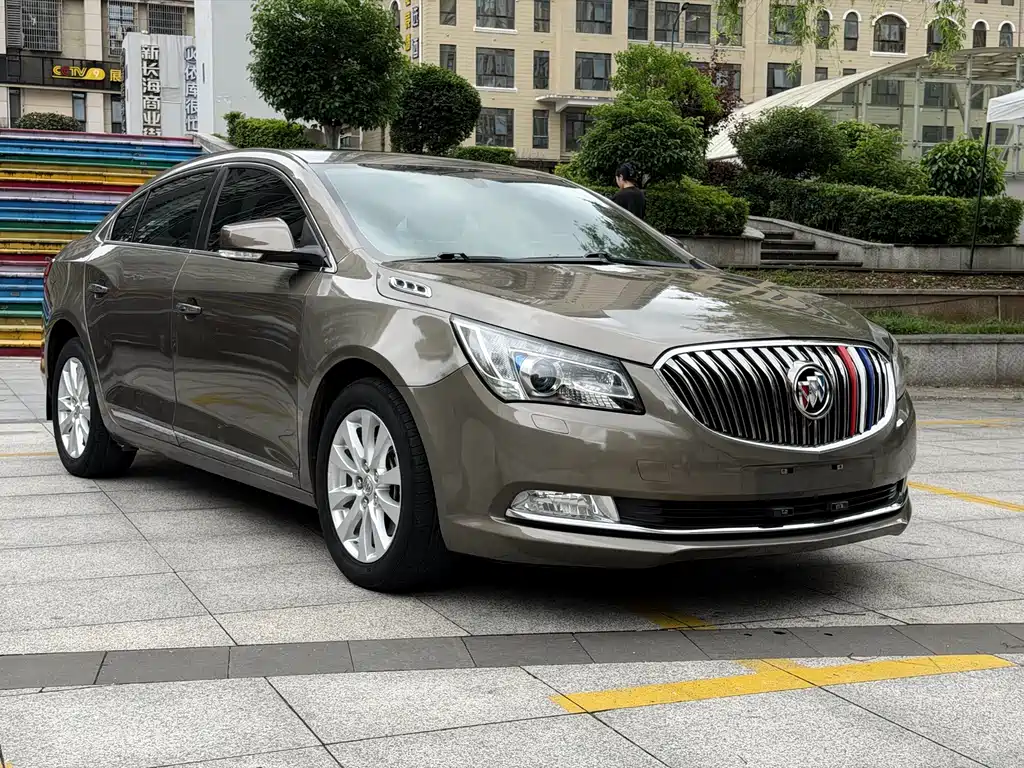 Buick LaCrosse 2016 — фото 3