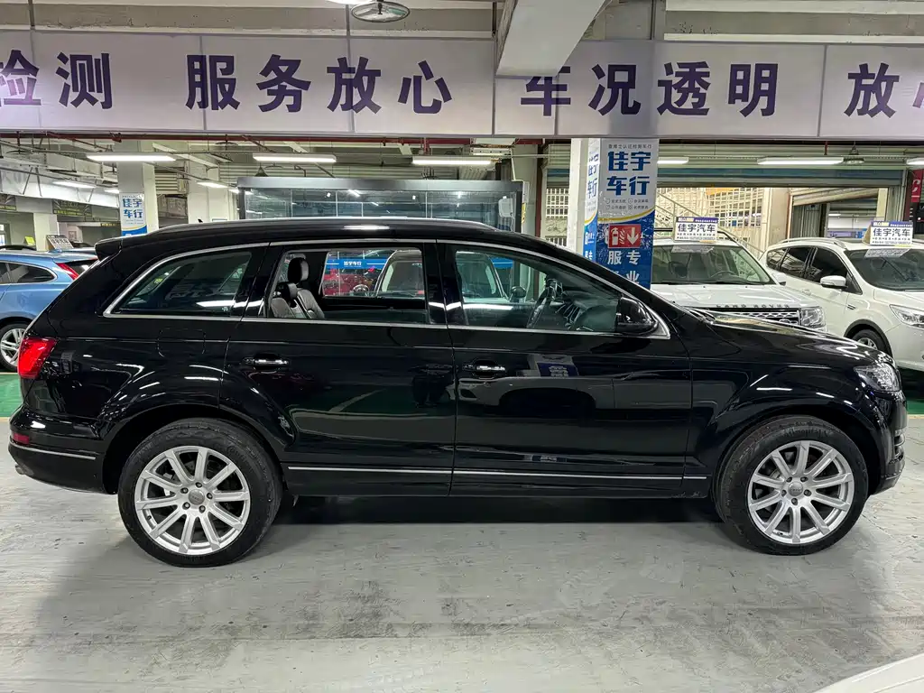 Audi Q7 2012