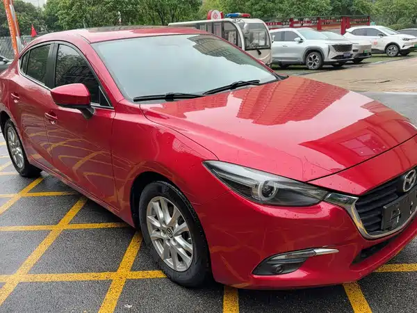 Mazda 3 Axela 2019