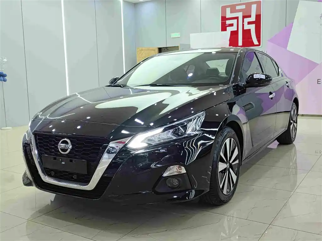 Nissan Teana 2021