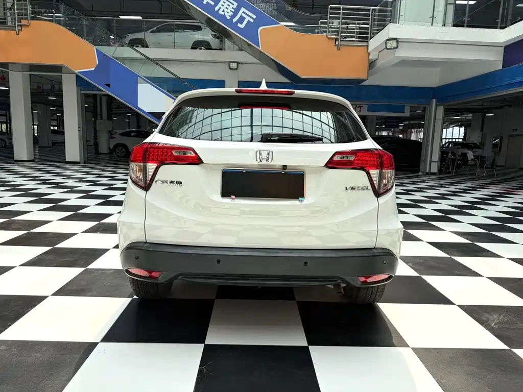 Honda Vezel 2022 — фото 13