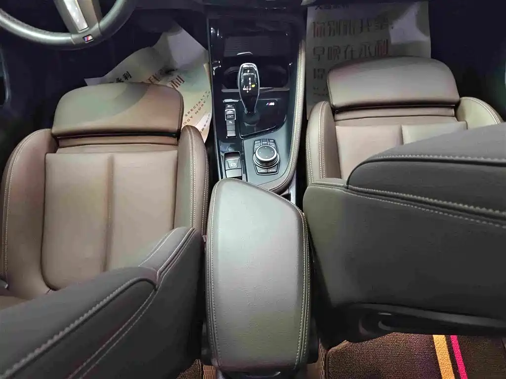 BMW X2 2023 — фото 15
