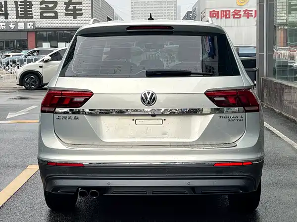 Volkswagen Tiguan L 2018
