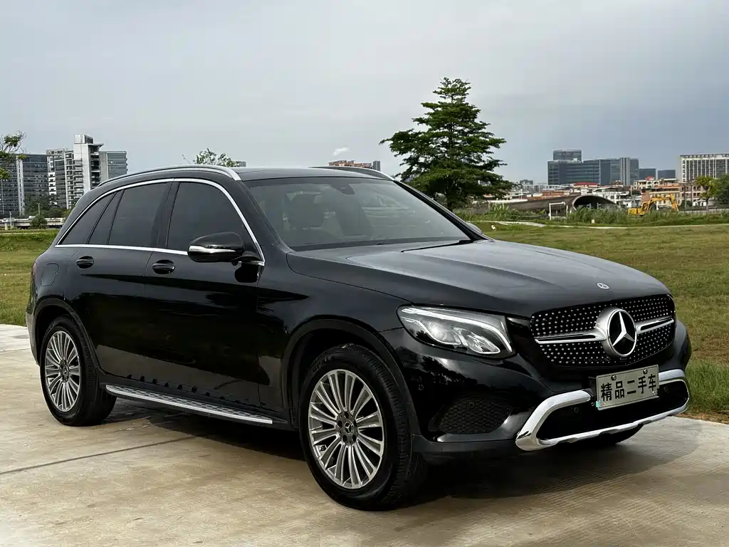 Mercedes-Benz GLC 2017 — фото 3