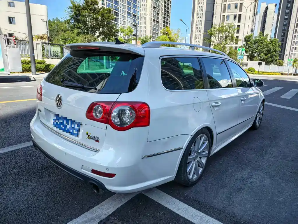 Volkswagen Passat 2011