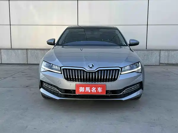 Skoda Superb 2024