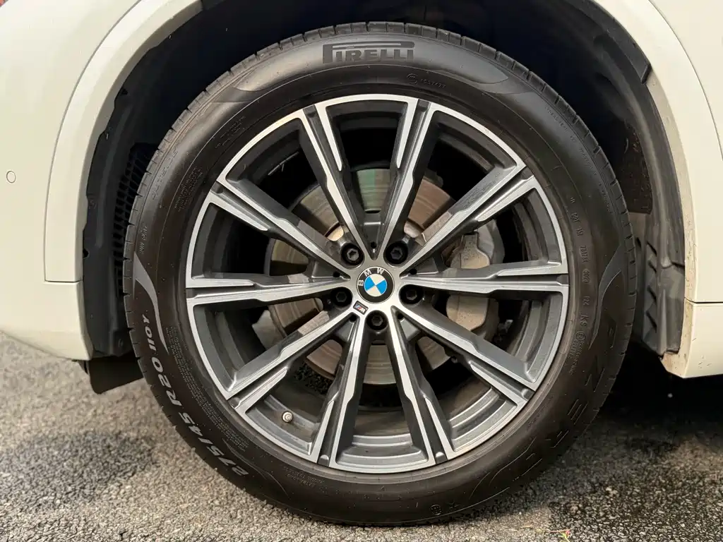 BMW X5 2020 — фото 17