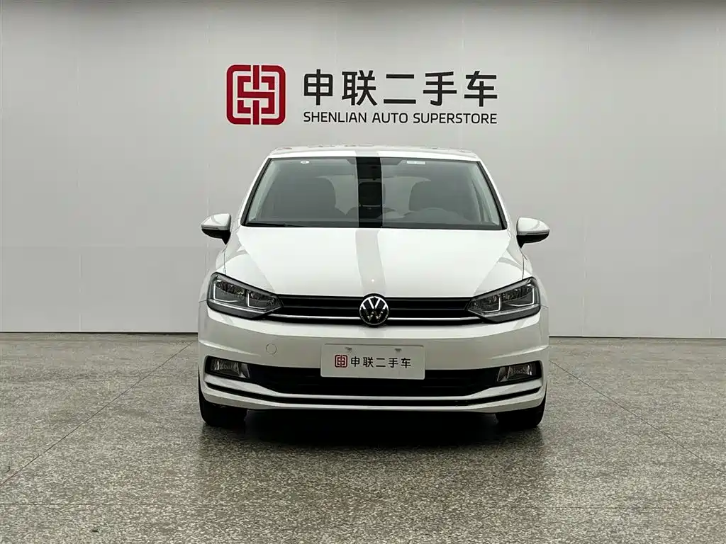 Volkswagen Touran 2021 — фото 12