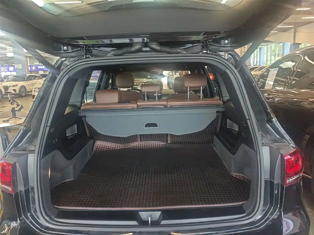 Mercedes-Benz GLB 2022 — фото 19