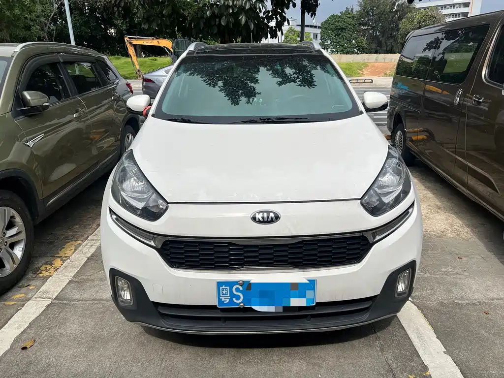 Kia KX3 2016 — фото 2