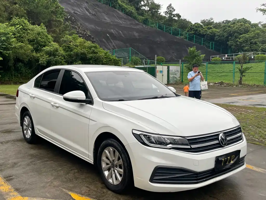 Volkswagen Bora 2022
