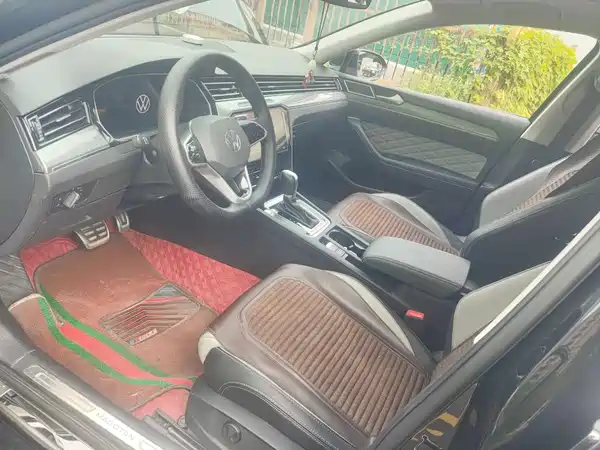 Volkswagen Magotan 2024