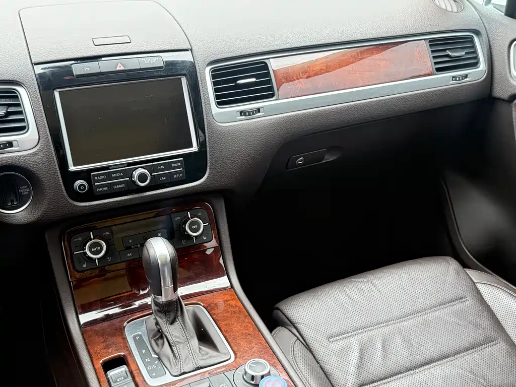 Volkswagen Touareg 2015