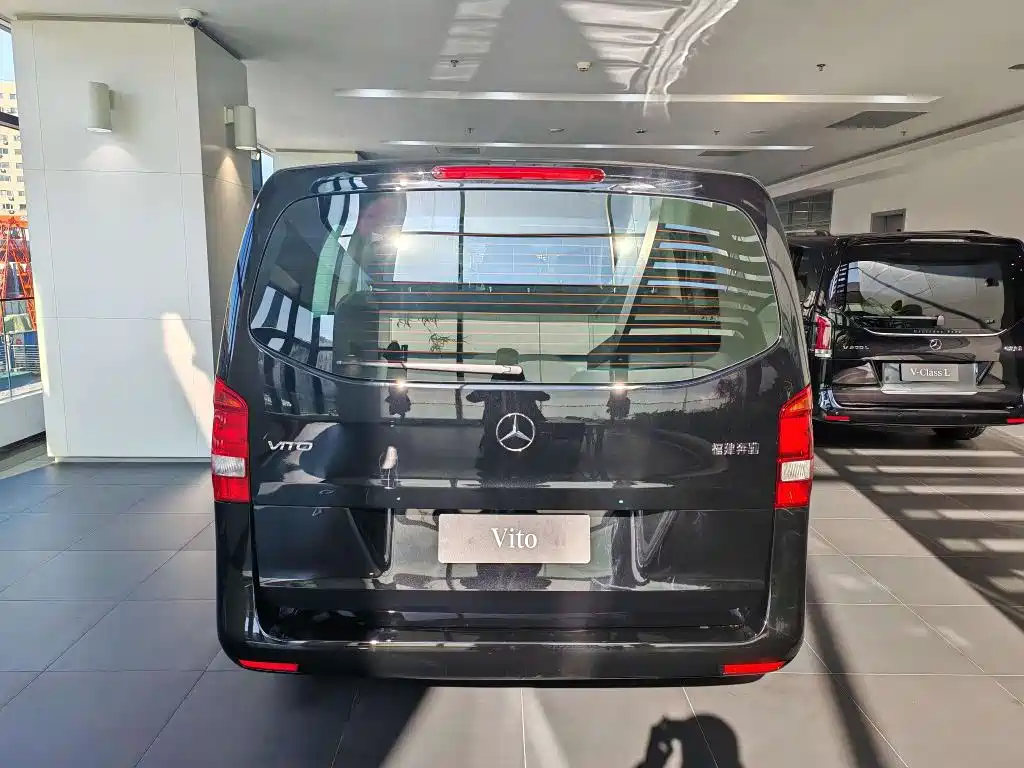 Mercedes-Benz Vito — фото 4