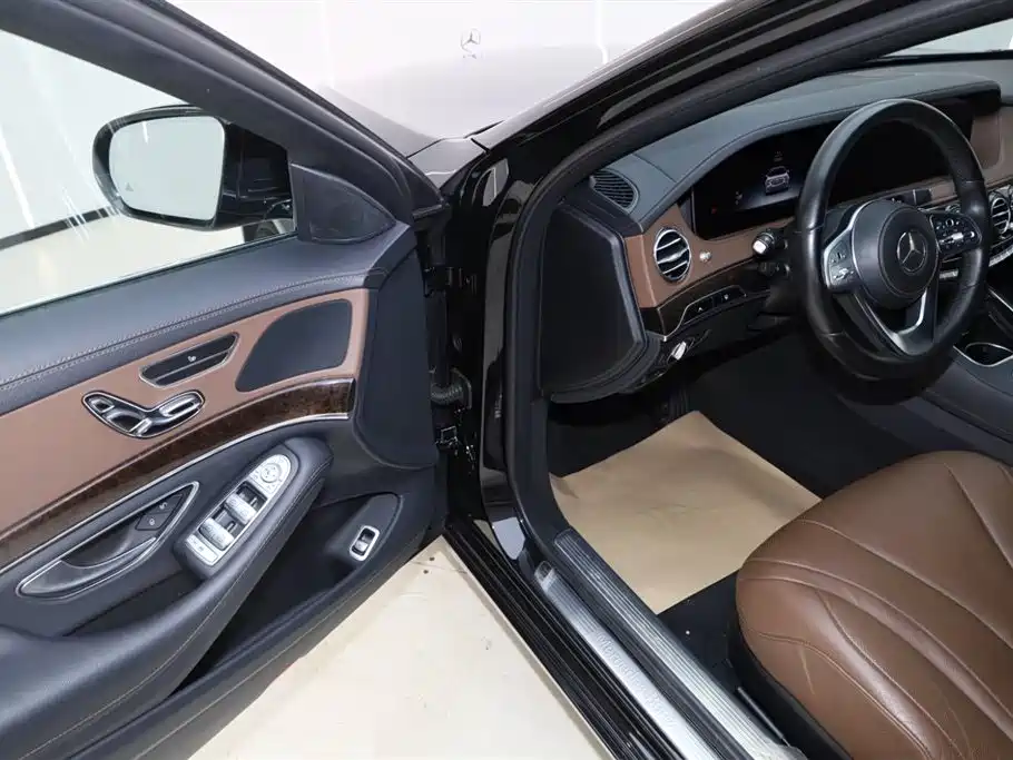 Mercedes-Benz S-Class 2020 — фото 18