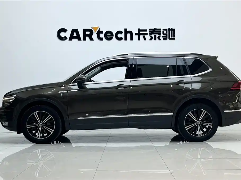 Volkswagen Tiguan L 2017 — фото 5