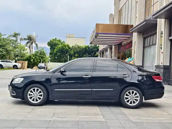 Toyota Camry 2010