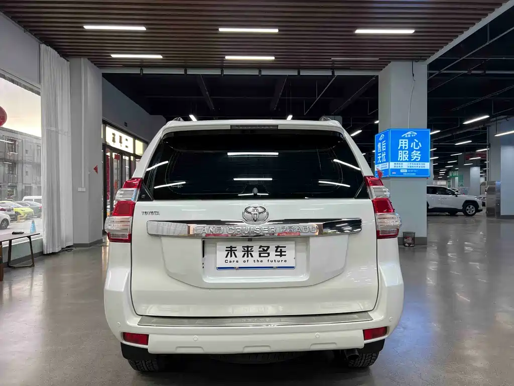 Toyota Prado 2017 — фото 15