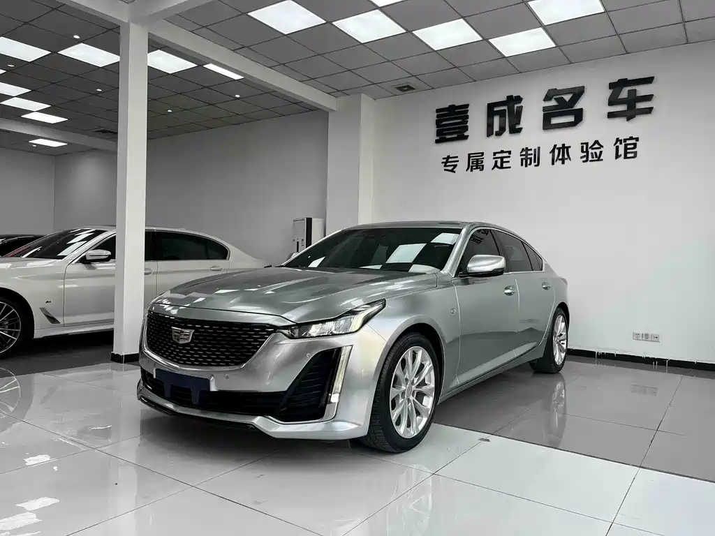 Cadillac CT5 2021 — фото 1