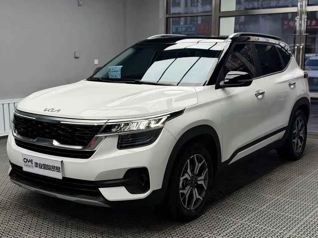 Kia KX3 2022 — фото 1
