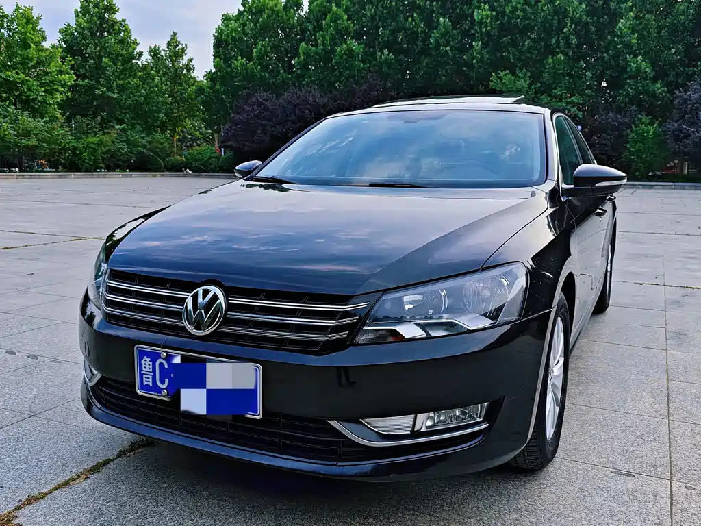 Volkswagen Passat 2011