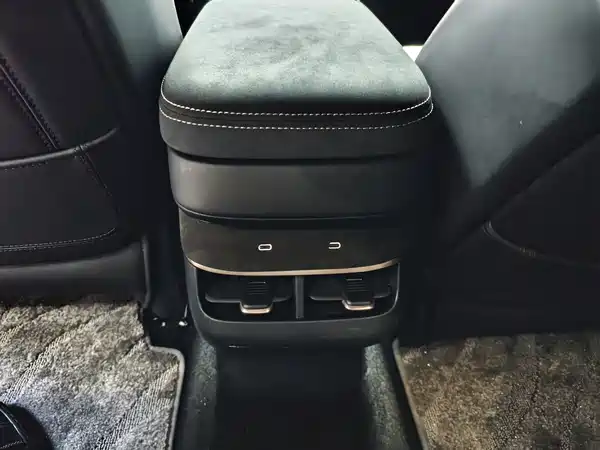 Zeekr 007GT 2025